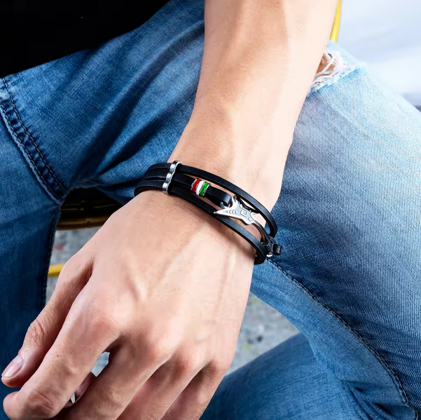 Fashion Electric Guitar Leather Bracelet Nightclub Street Hip Hop