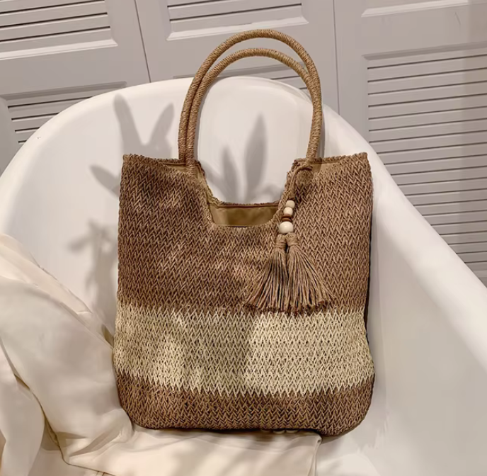 Straw Beach Bag Summer Woven Tote Bag with Tassels Large Shoulder Bag