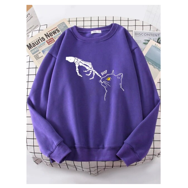 The Skeleton Pointed At The Cat Funny Sweatshirt